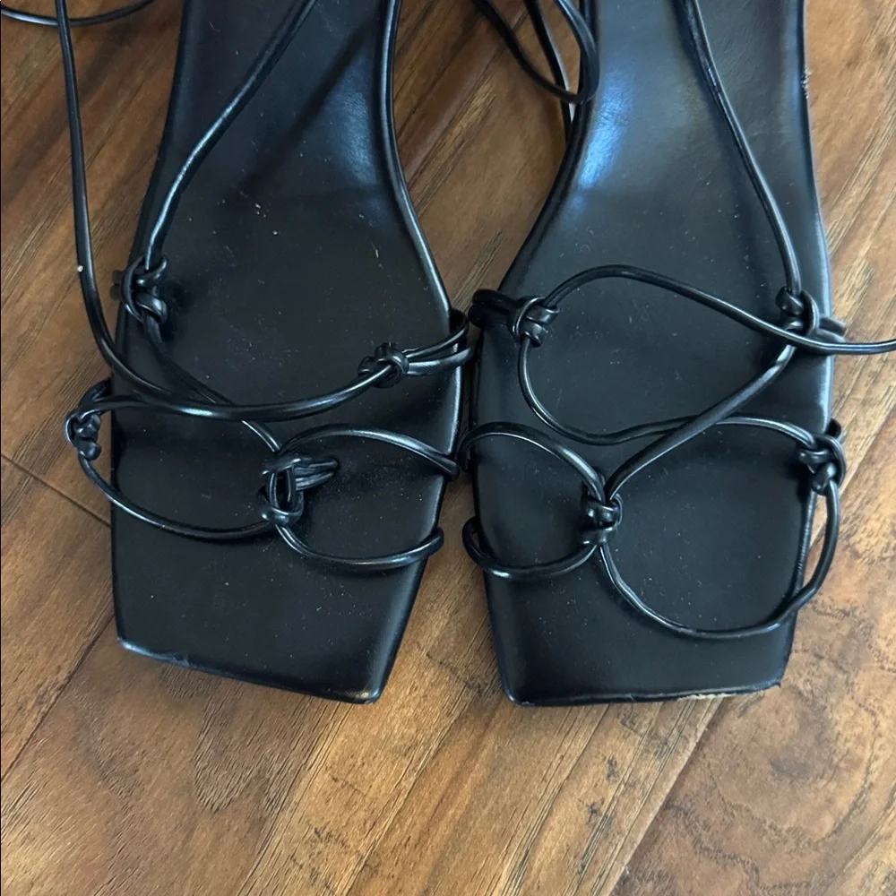 Jeffrey Campbell Vipera Leather Lace Up Sandal Black Size 8